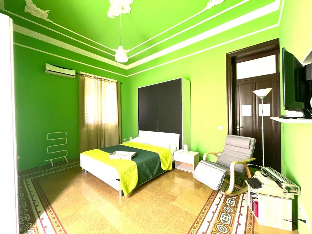 Boheme B&B Al Centro Di Палермо Екстериор снимка